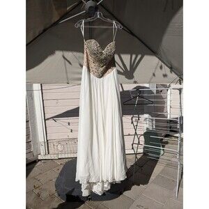 Prom Dress: Strapless, White W/ Gold Sz 10 Royal Queen Collection